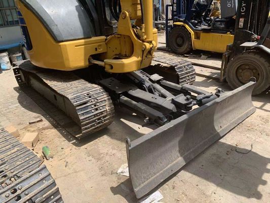 Used PC50MR-2 Komatsu Mini Digger Enclosed Cab For Construction Site