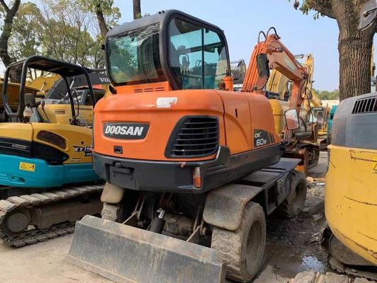 Used Doosan DX60W Wheel Excavator In Excellent Condition/Used Doosan Mini Wheel Excavator For Sale