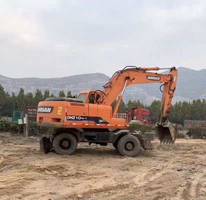 Original Color Used Doosan DH210W-7 Wheel Excavator In Good Condition/Used Doosan Wheel Excavator For Sale