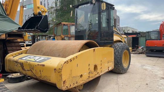 Original Color Used Caterpillar CS-683E Single Drum Road Roller In Excellent Condition