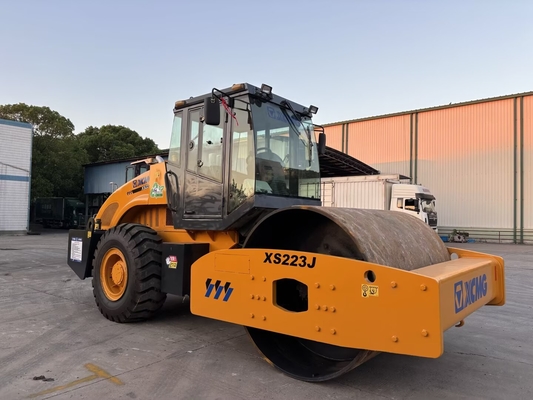 Used XCMG XS223J Single Drum Compactor Easy Operation And Good Condition