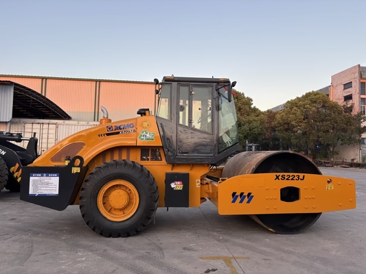 Used XCMG XS223J Single Drum Compactor Easy Operation And Good Condition