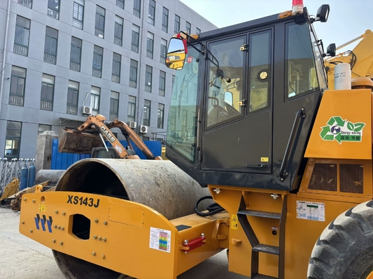 Used XCMG XS143J Single Drum 14 Tons Road Roller In Excellent Condition