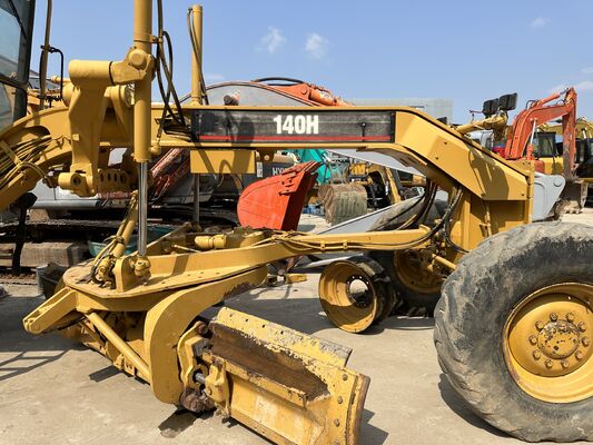 Original Color Used CAT 140H Motor Grader In Excellent Condition