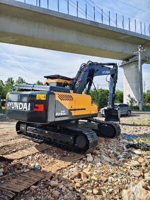 2024 Year Used Hyundai HX220HD Crawler Excavator For Sale