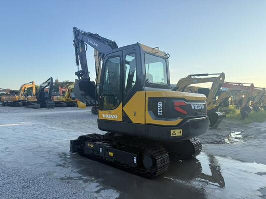 Repaint Color Used Excavator EC55D Excavator In Excellent Condition