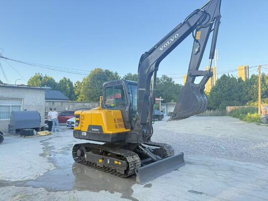 Repaint Color Used Excavator EC55D Excavator In Excellent Condition