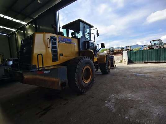 Rated Loader 5.5 Tons Wheel Loader Used XCMG LW550HV Wheel Loader In Good Condition