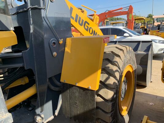 Rated Loader 3 Tons Liugong CLG835H Used Wheel Loader In Excellent Condition
