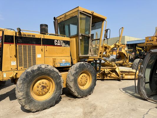 Warna Asli yang Digunakan CAT 140H Motor Grader Dalam Kondisi Sangat Baik